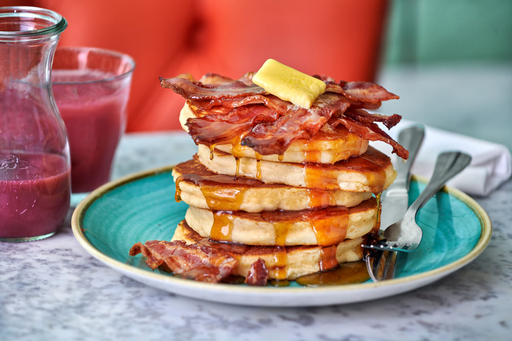 Bill's Windsor: Stacked pancakes